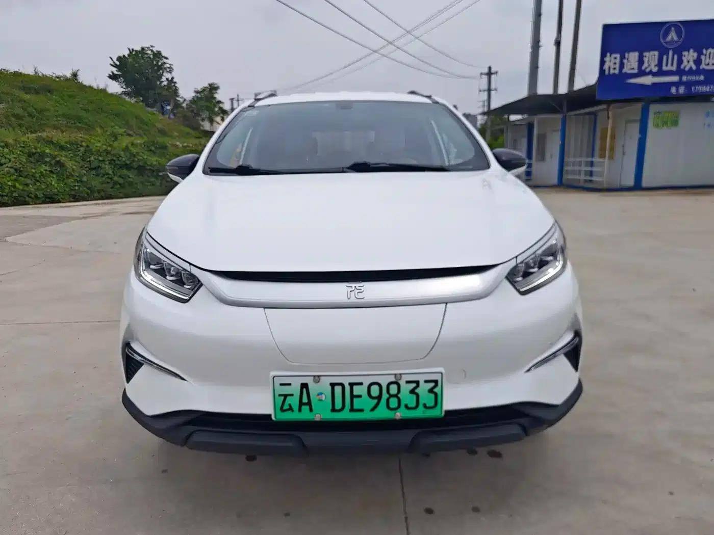 Yuan Pro 2021 401KM Premium — миниатюра 2