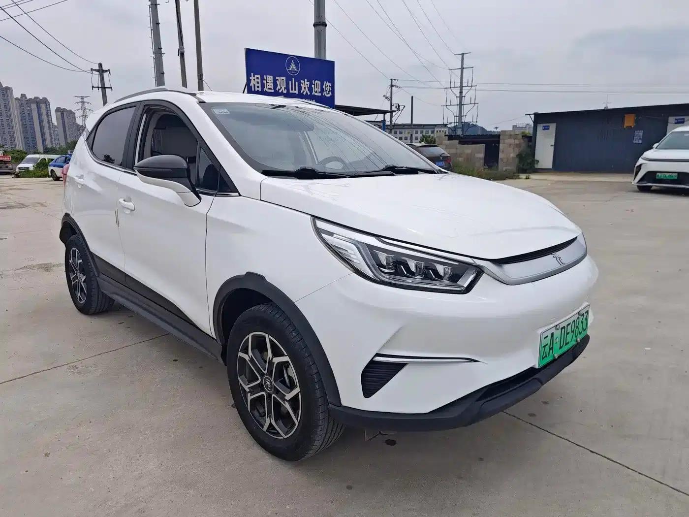 Yuan Pro 2021 401KM Premium — миниатюра 3