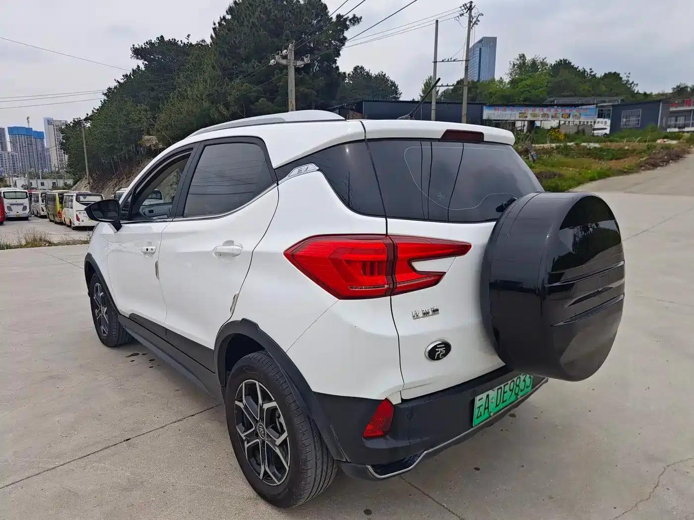 Yuan Pro 2021 401KM Premium — миниатюра 5