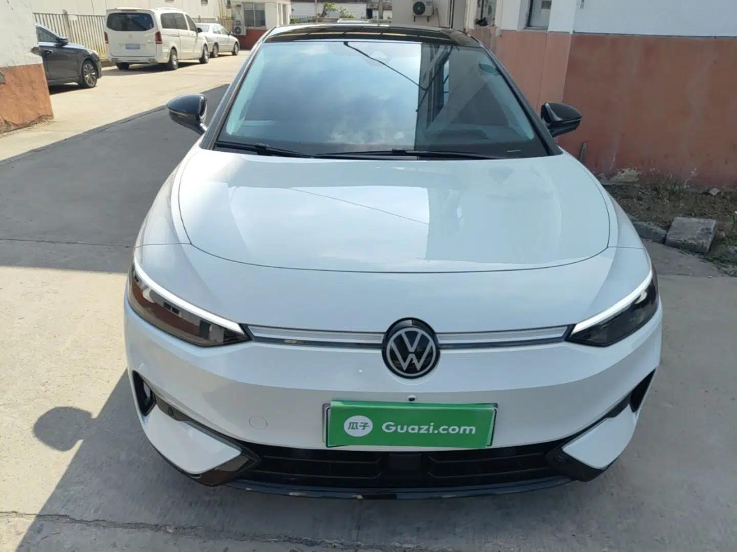 Volkswagen ID.7 VIZZION 2024 First Edition — миниатюра 2