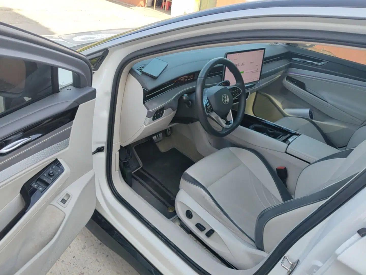 Volkswagen ID.7 VIZZION 2024 First Edition — миниатюра 19