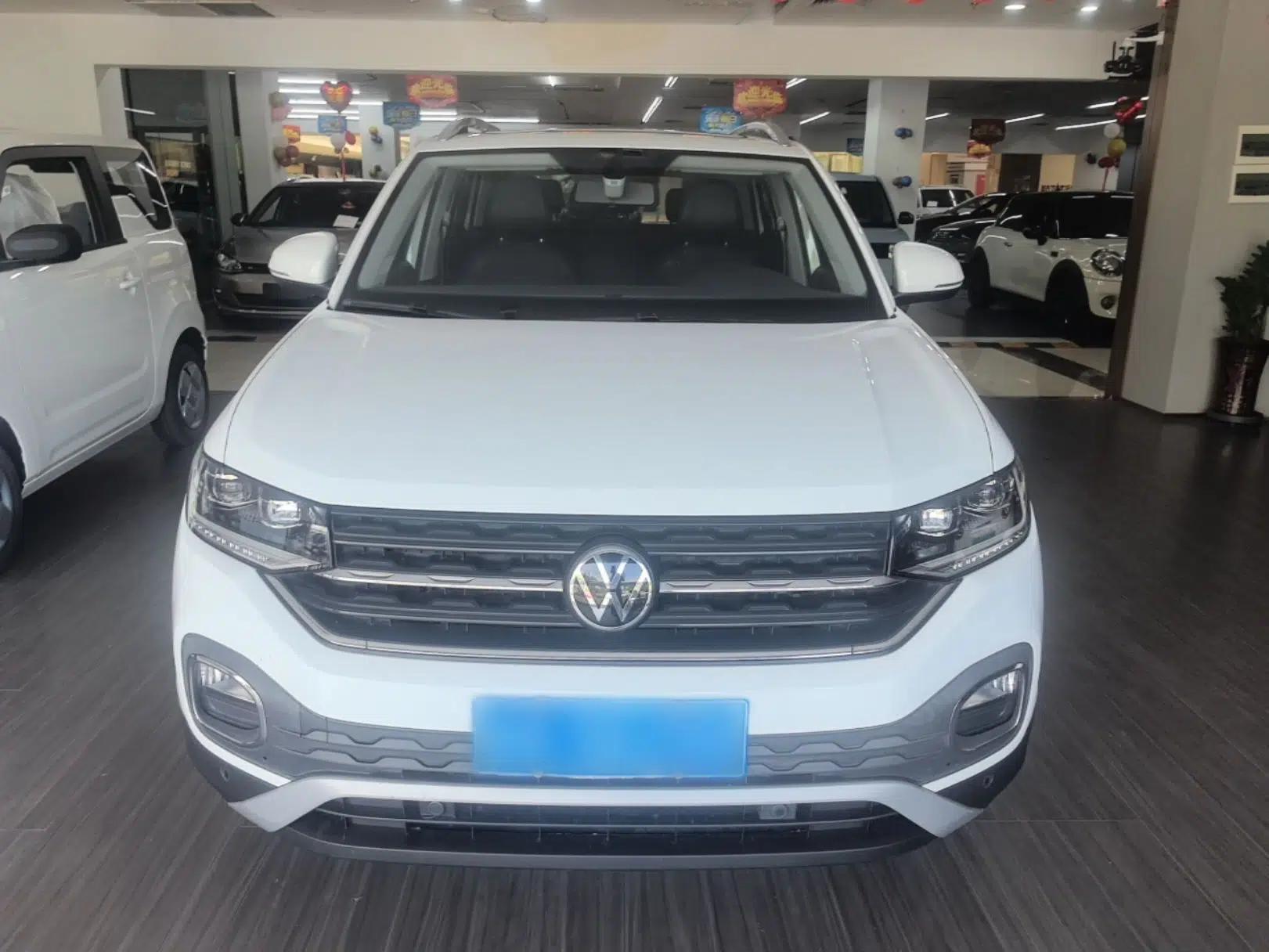 Volkswagen Tacqua 2023 200TSI DSG Joy-Connect Edition — миниатюра 2