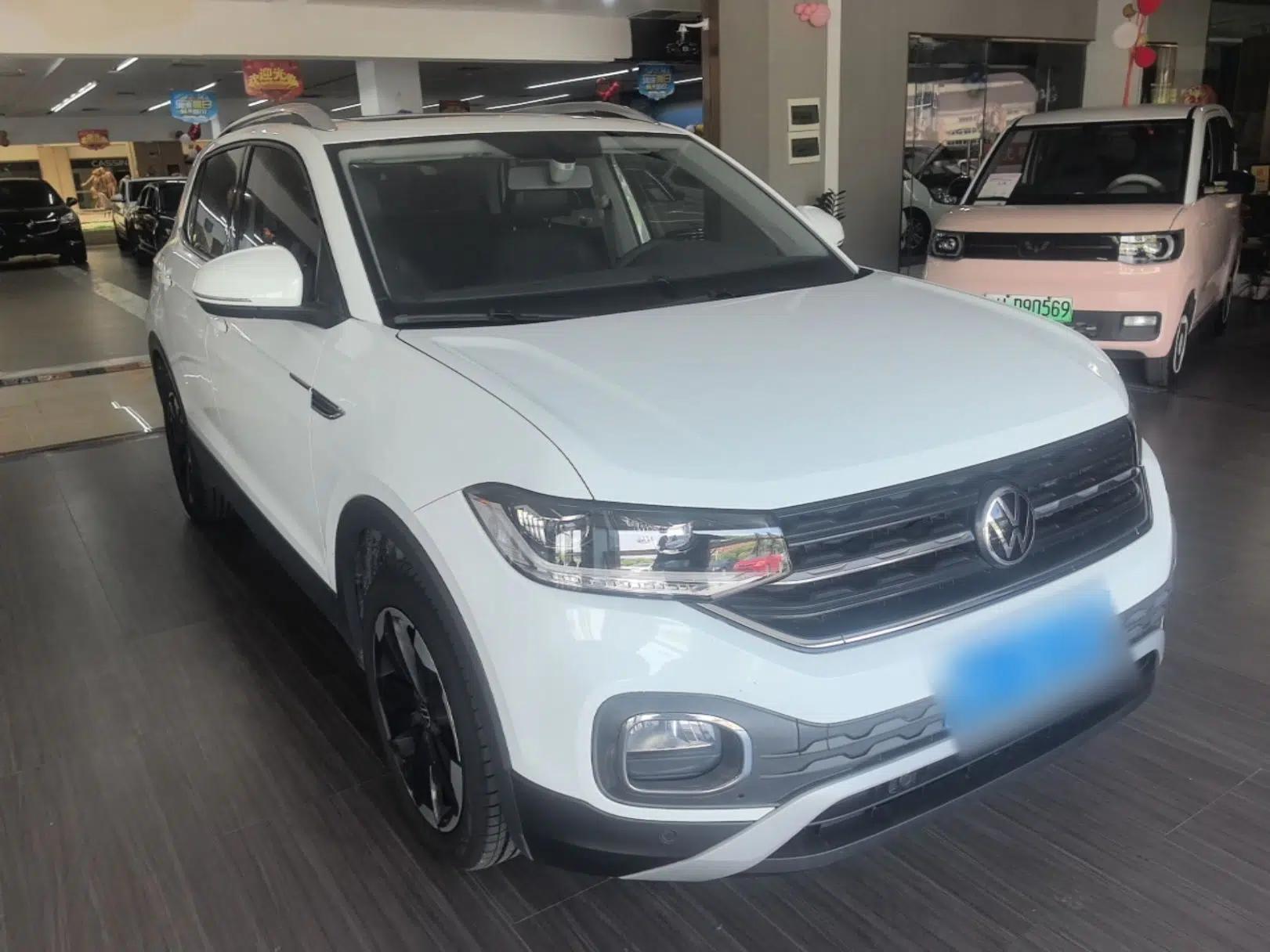 Volkswagen Tacqua 2023 200TSI DSG Joy-Connect Edition — миниатюра 3