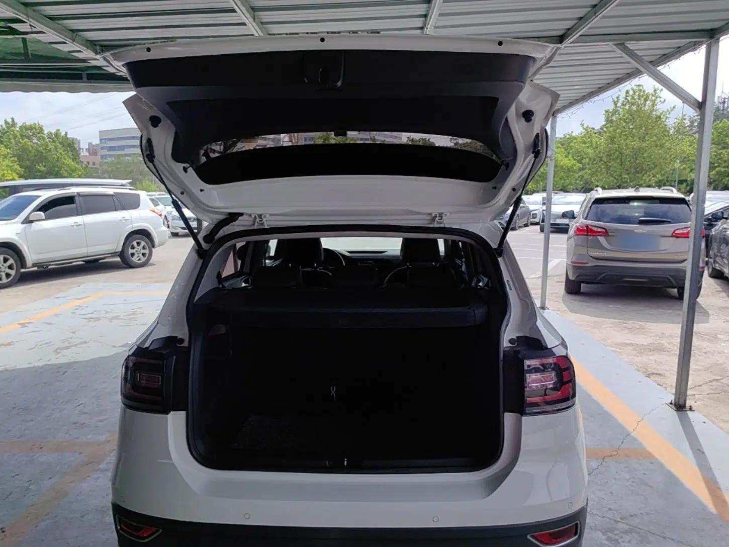 Volkswagen Tacqua 2020 1.5L Automatic Yue — миниатюра 21