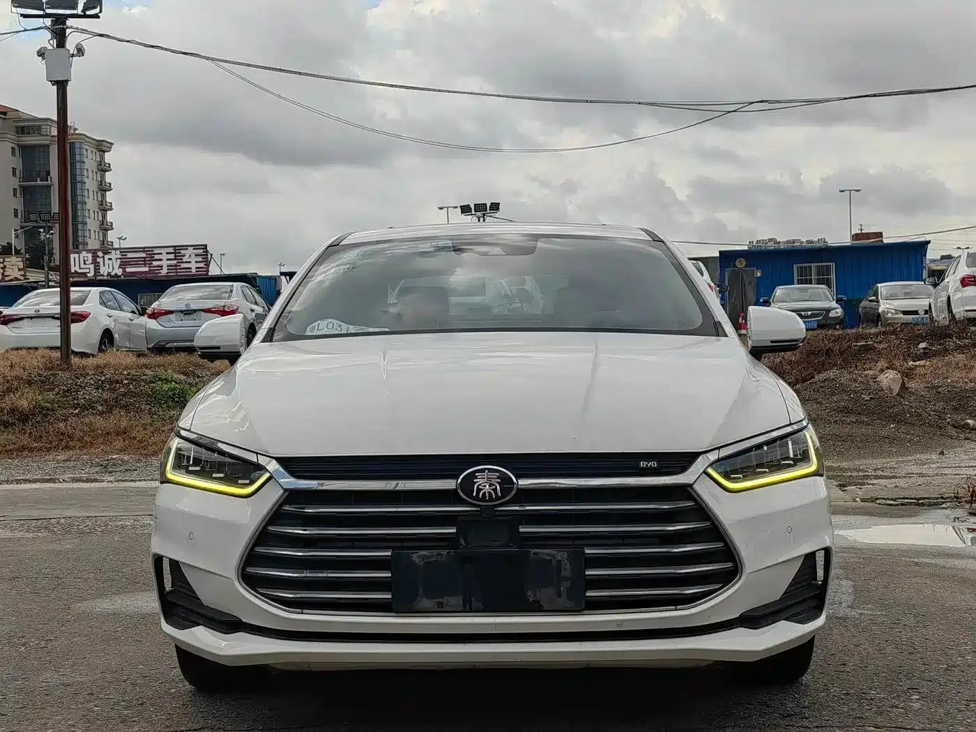 Qin Pro 2019 Super Edition 1.5TI Automatic Intelligent Connected Premium Model (National VI Emission Standard) — миниатюра 2