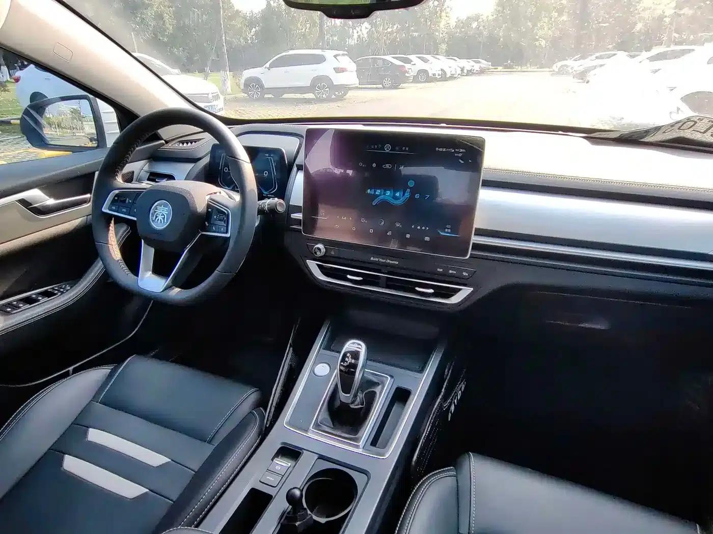 Qin Pro 2019 Super Edition 1.5TI Automatic Intelligent Connected Premium Model (National VI Emission Standard) — миниатюра 16