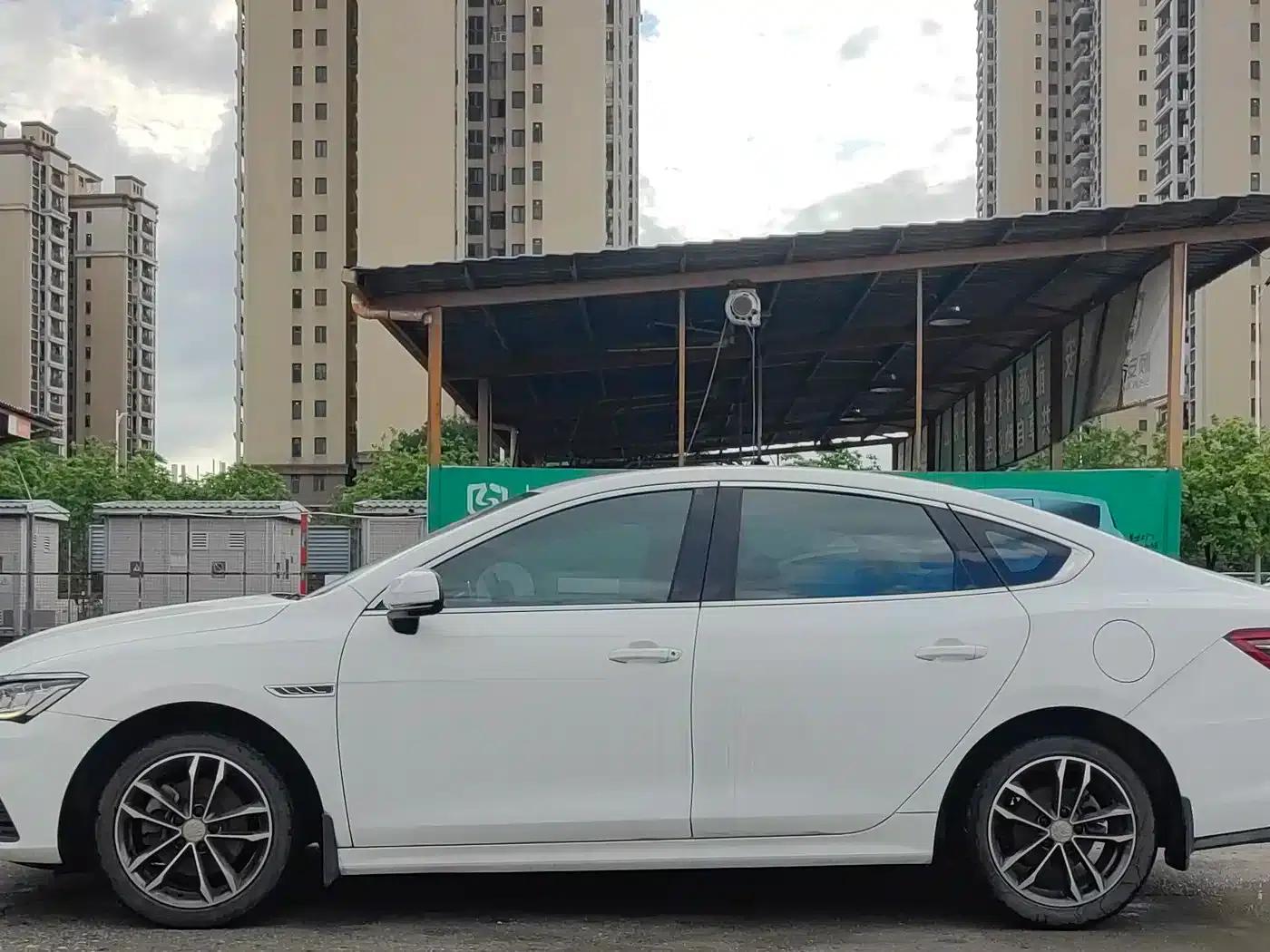 Qin Pro 2019 Super Edition 1.5TI Automatic Intelligent Connected Premium Model (National VI Emission Standard) — миниатюра 7