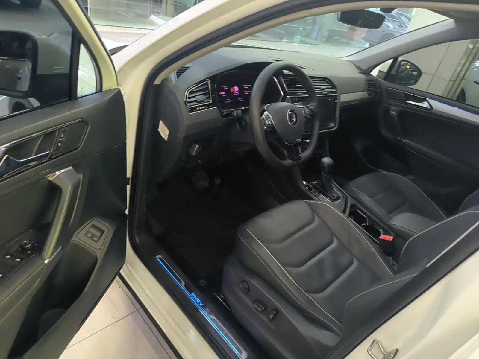 Volkswagen Tiguan L New Energy 2021 430 PHEV Plug-in Hybrid Flagship Edition — миниатюра 19