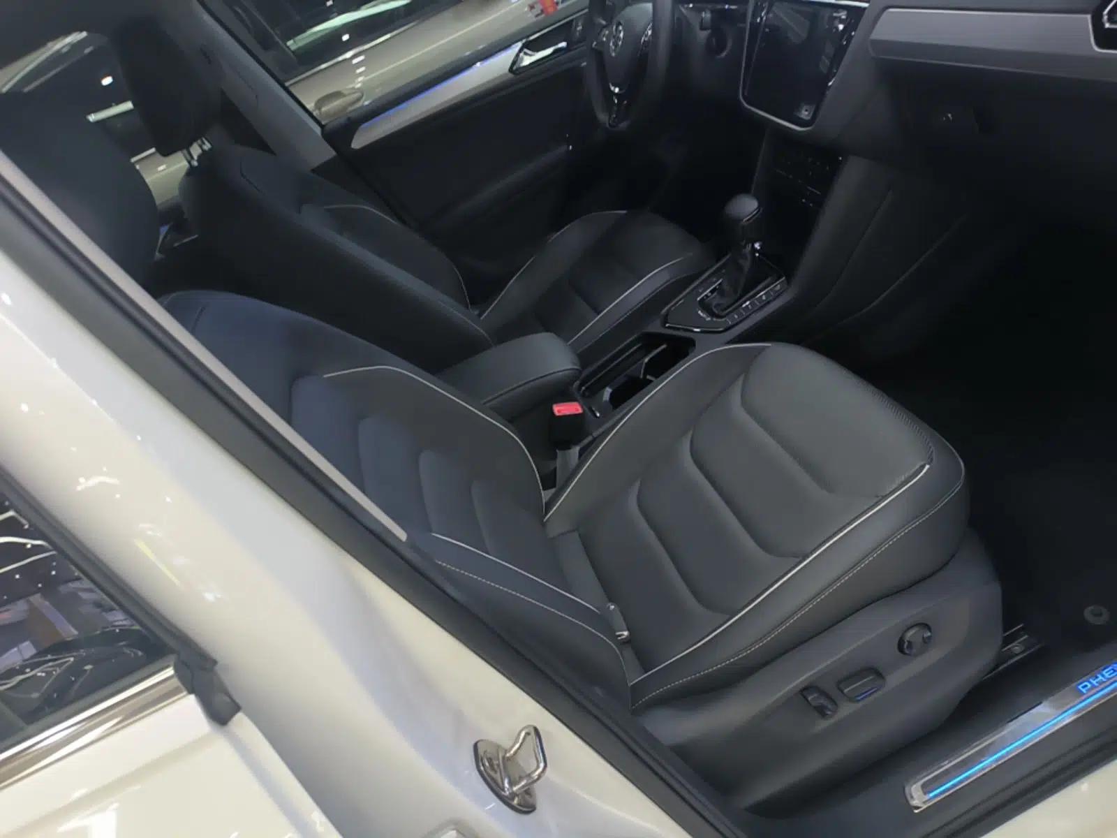 Volkswagen Tiguan L New Energy 2021 430 PHEV Plug-in Hybrid Flagship Edition — миниатюра 23