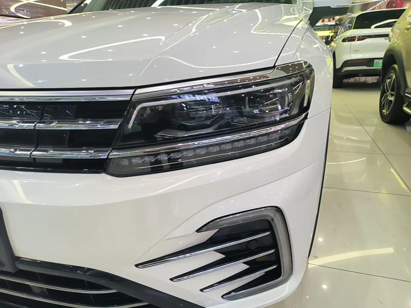 Volkswagen Tiguan L New Energy 2021 430 PHEV Plug-in Hybrid Flagship Edition — миниатюра 9