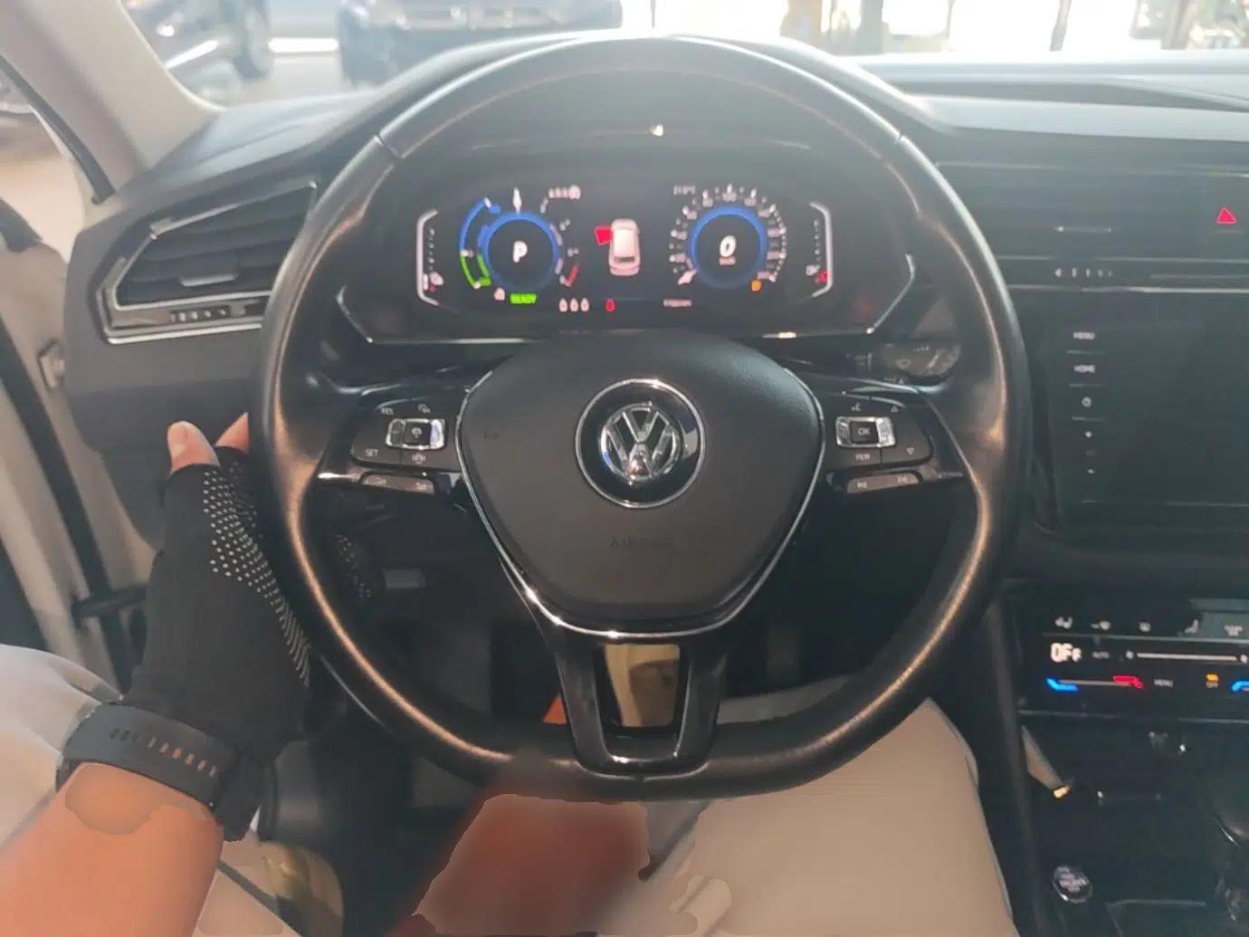 Volkswagen Tiguan L New Energy 2020 430 PHEV Plug-in Hybrid Flagship Edition — миниатюра 14