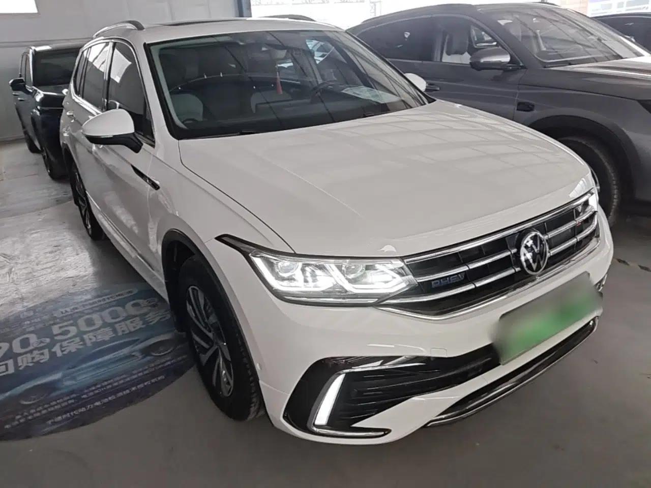 Volkswagen Tiguan L New Energy 2022 430 PHEV Plug-in Hybrid Flagship Edition — миниатюра 3