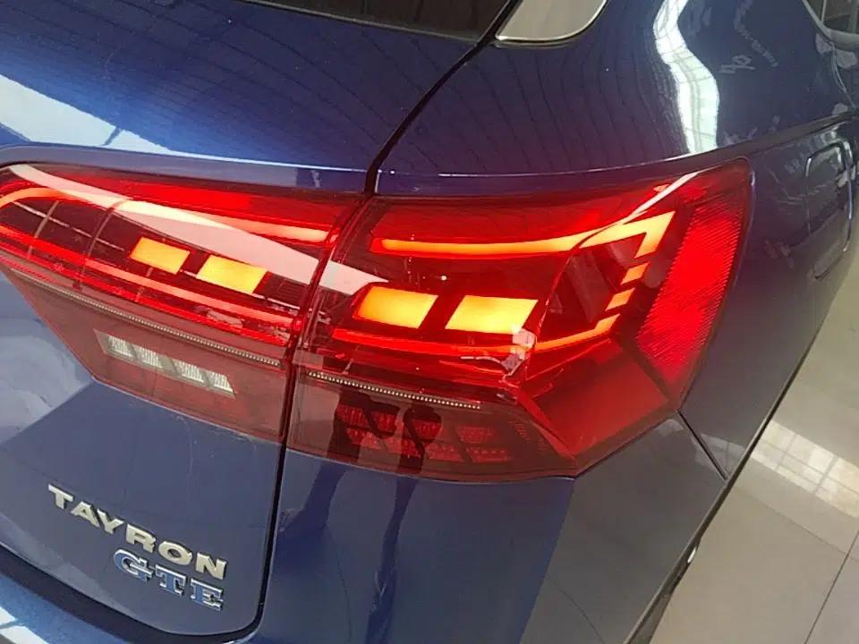 Volkswagen Tayron GTE Plug-in Hybrid 2020 1.4T Luxury Model — миниатюра 8
