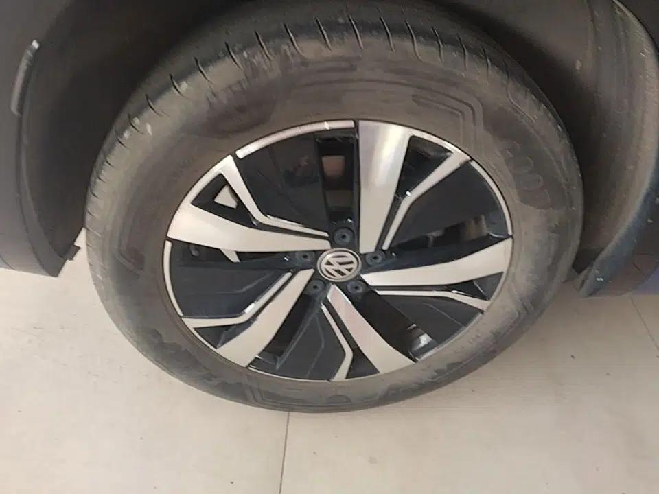 Volkswagen Tayron GTE Plug-in Hybrid 2020 1.4T Luxury Model — миниатюра 10