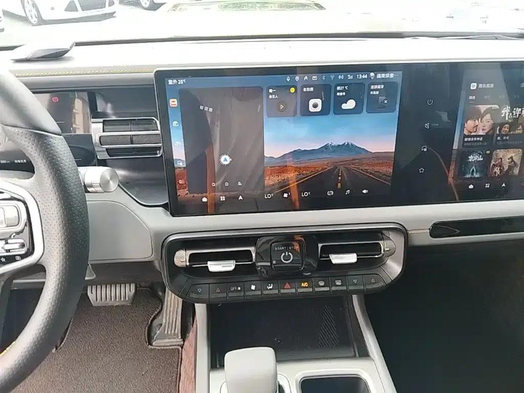 Beijing BJ40 Range Extender 2025 Standard Edition — миниатюра 13