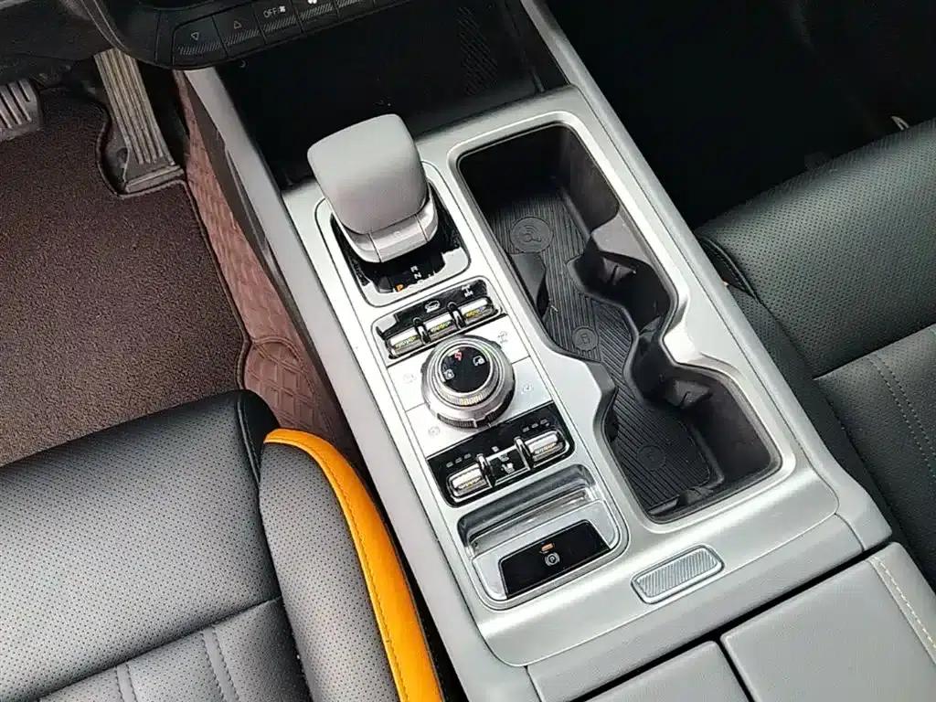 Beijing BJ40 Range Extender 2025 Standard Edition — миниатюра 14