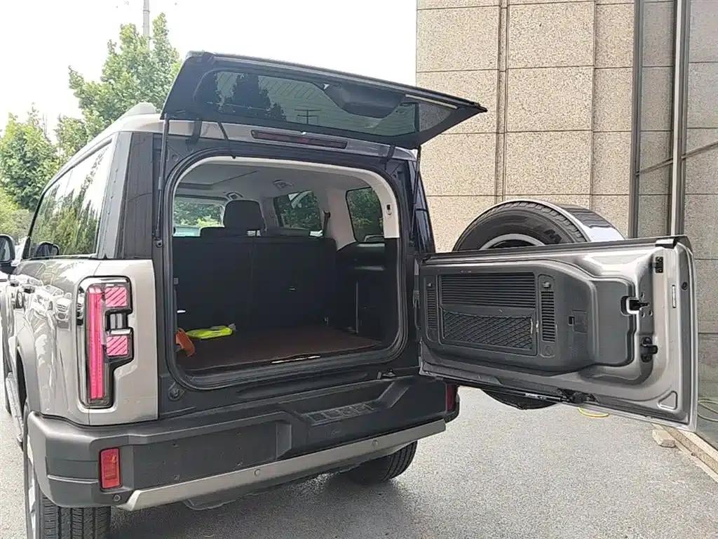 Beijing BJ40 Range Extender 2025 Standard Edition — миниатюра 19