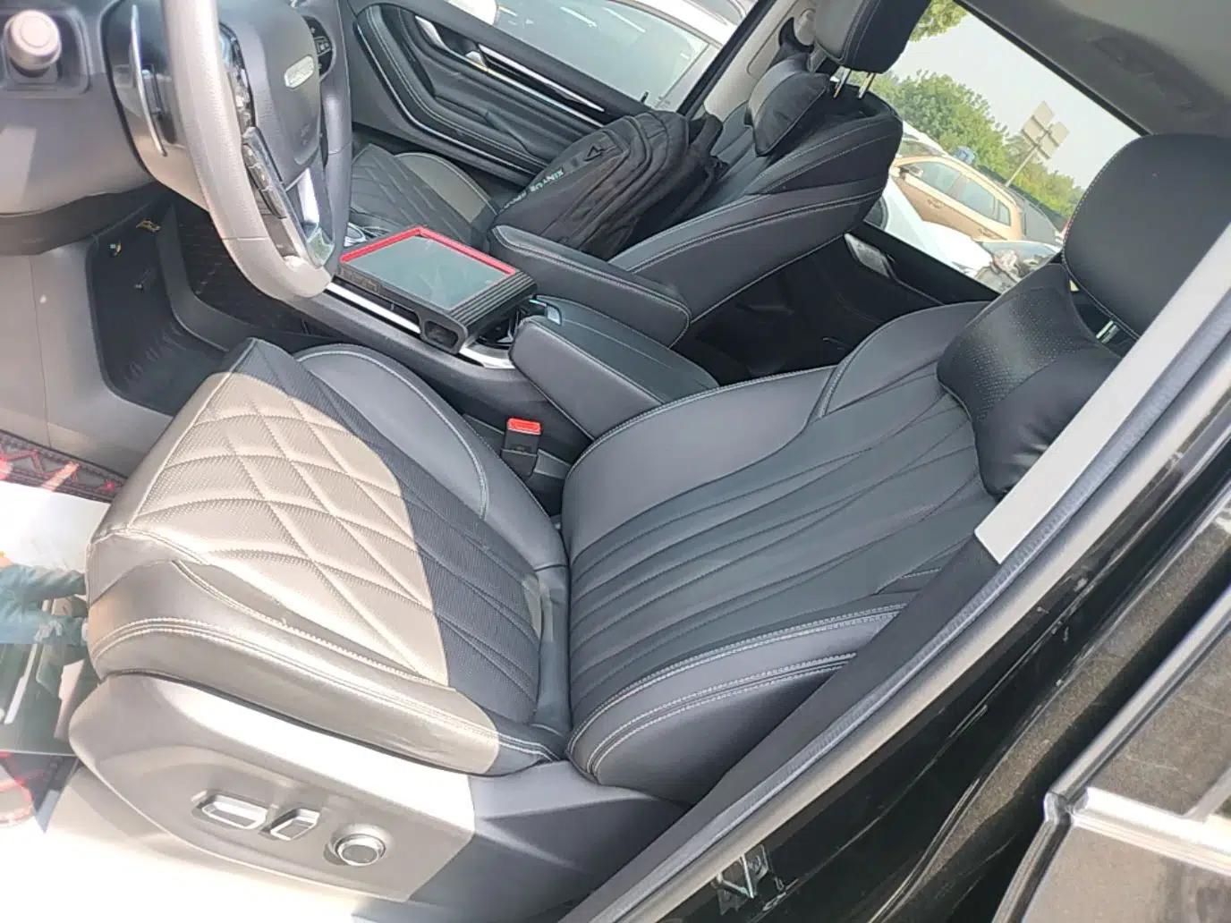SAIC MAXUS G20 2023 Facelifted PLUS 2.0T Gasoline Automatic Luxury Edition — миниатюра 16