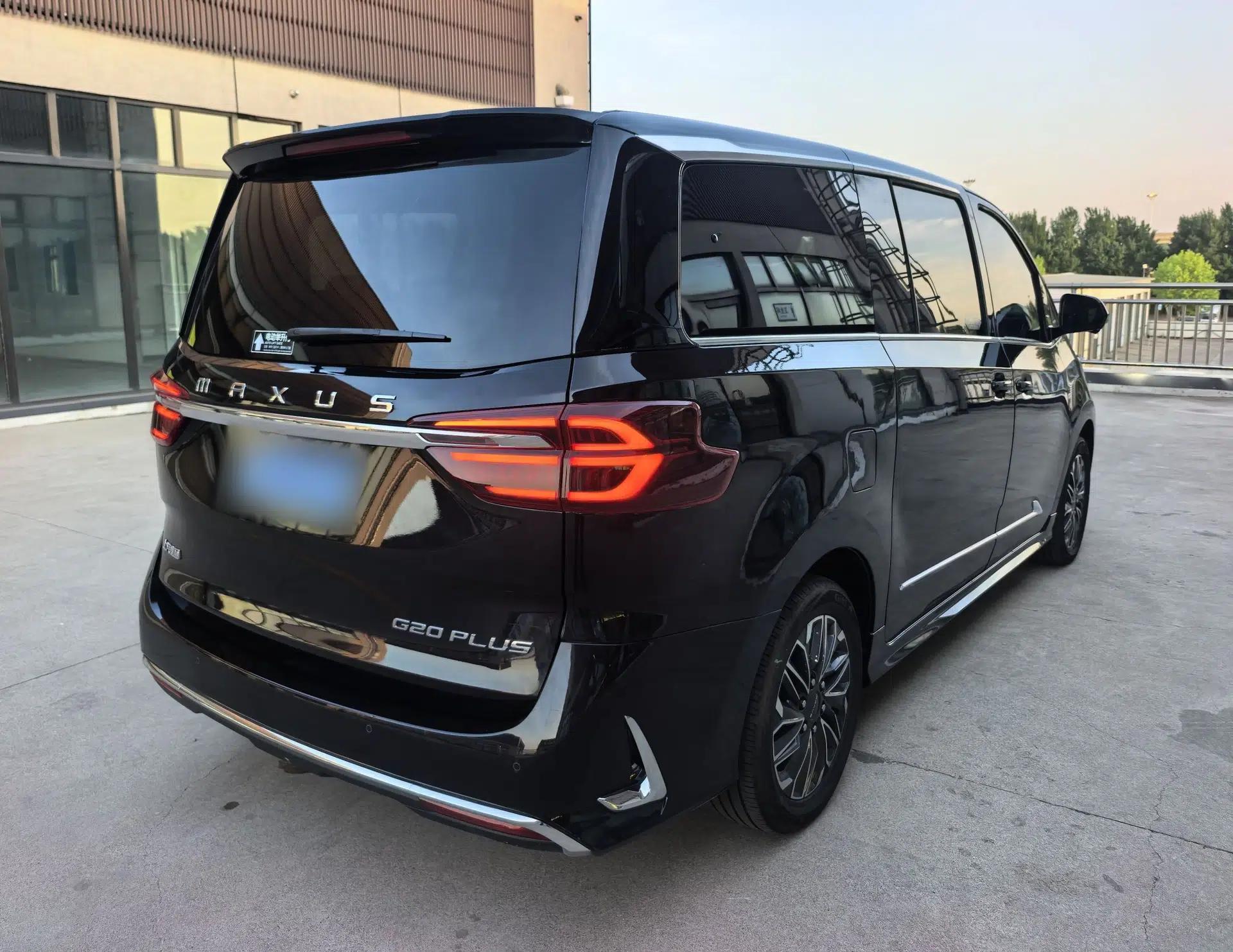 SAIC MAXUS G20 2023 Facelifted PLUS 2.0T Gasoline Automatic Luxury Edition — миниатюра 5
