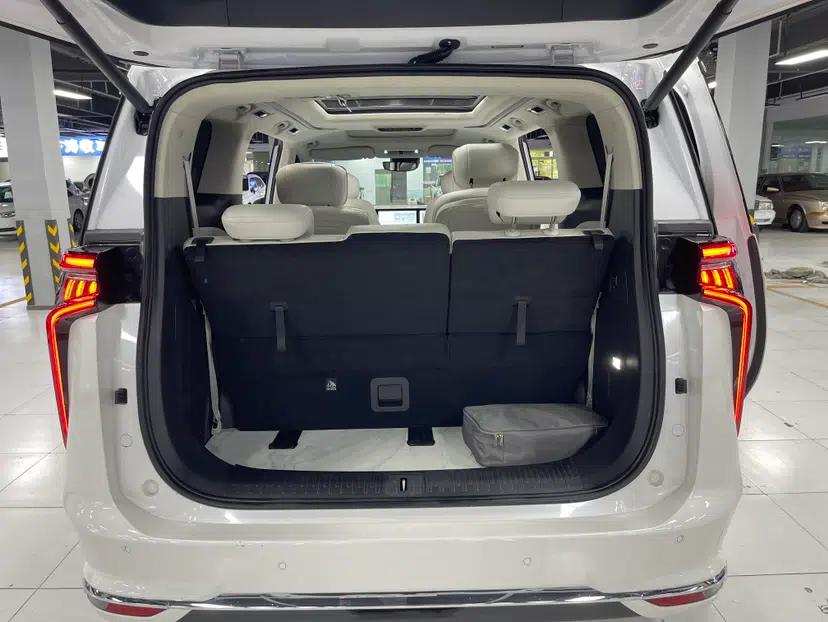 SAIC MAXUS Dajia 9 2024 Updated Version Super Hybrid Ultra-Long Range Forest Edition 7-Seater — миниатюра 16