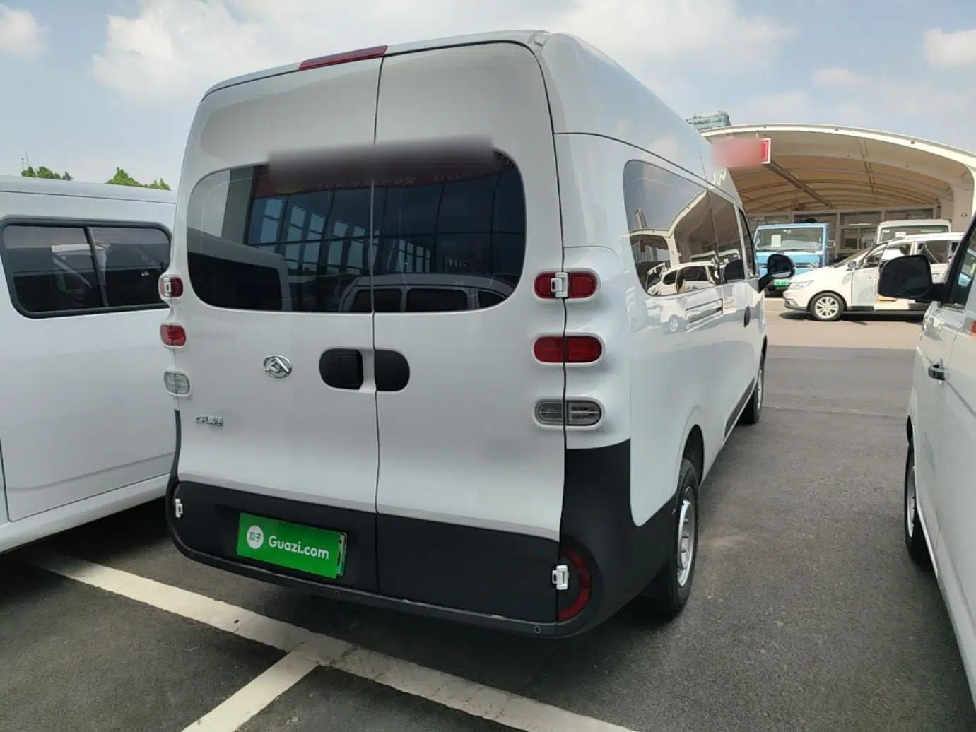 SAIC MAXUS Dana V1 2025 V1+ Long Wheelbase High-Roof Multi-Function Version (62 kWh) — миниатюра 6