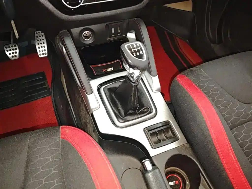 2016 Senova X35 1.5L Manual Elite Edition — миниатюра 14