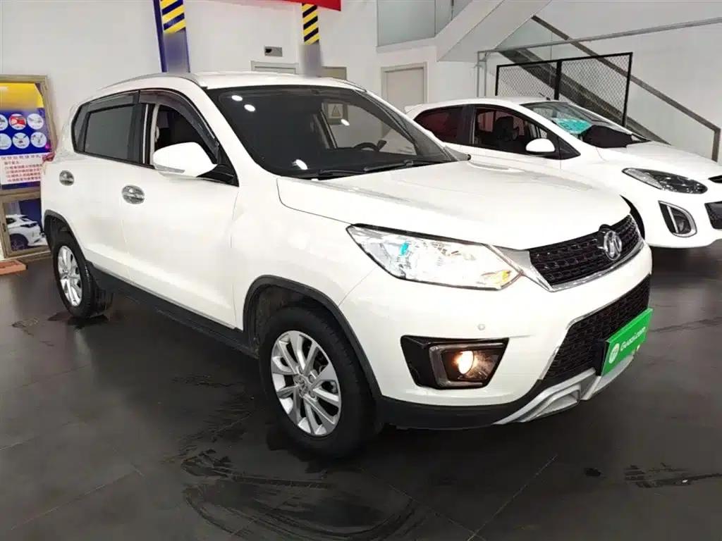 2016 Senova X35 1.5L Manual Elite Edition — миниатюра 4
