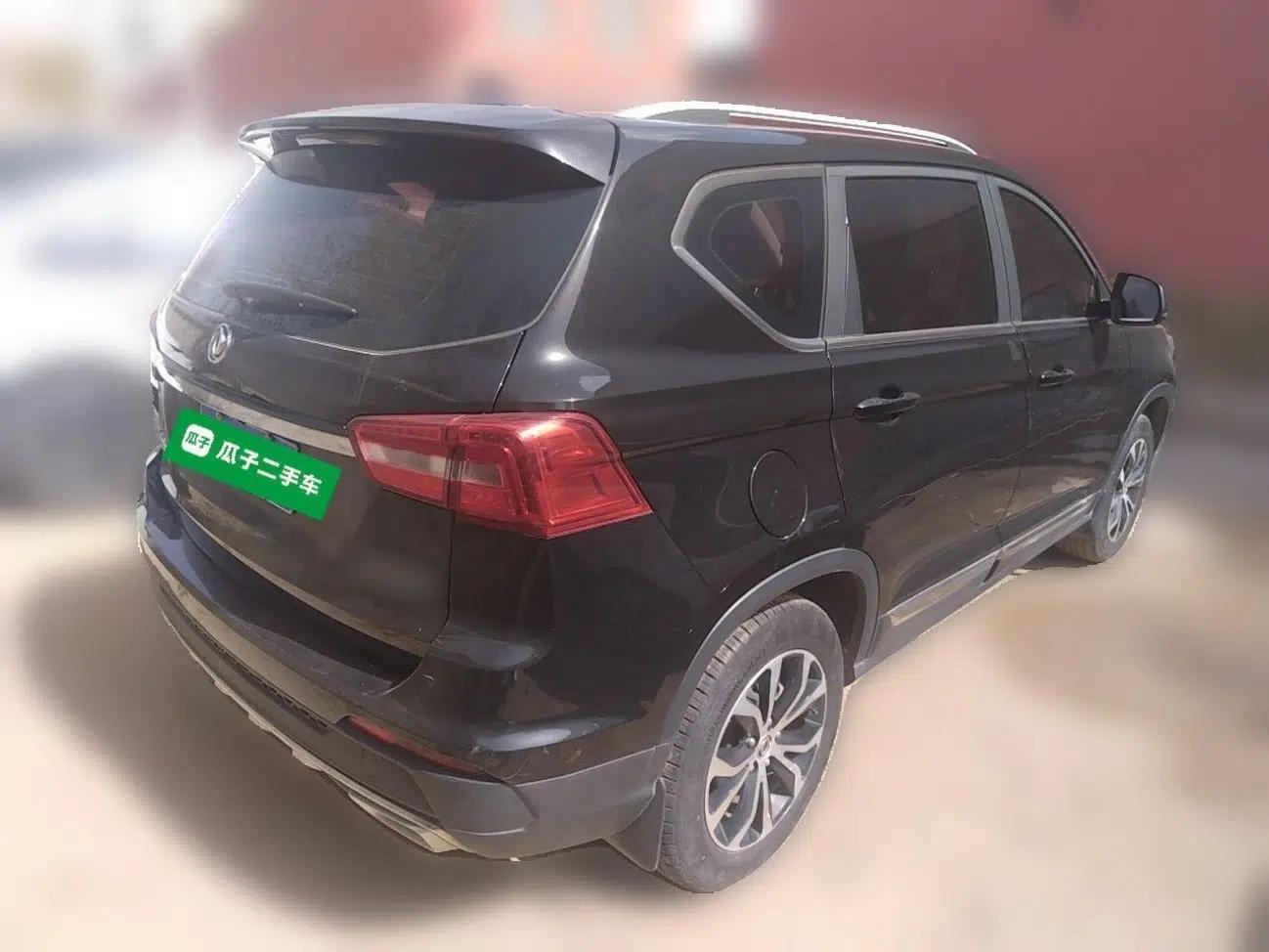 FORTHING Joyear X5 2017 Enjoy Series 1.6L CVT Luxury Model — миниатюра 6