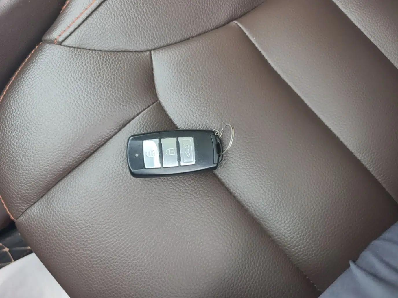 FORTHING Joyear X5 2017 Jingxiang Series 1.5T CVT Luxury Model — миниатюра 12