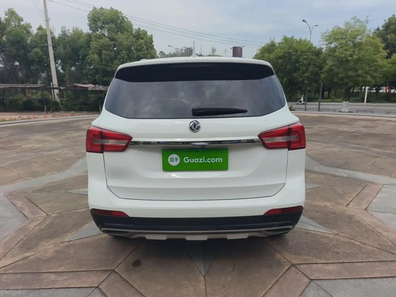 FORTHING Joyear X5 2017 Jingxiang Series 1.5T CVT Luxury Model — миниатюра 5