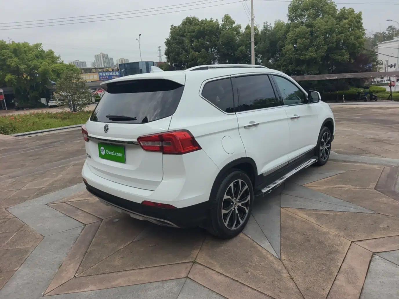 FORTHING Joyear X5 2017 Jingxiang Series 1.5T CVT Luxury Model — миниатюра 6