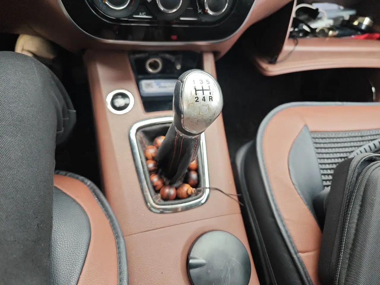 FORTHING Joyear X5 2016 1.6L Manual Luxury Model — миниатюра 15