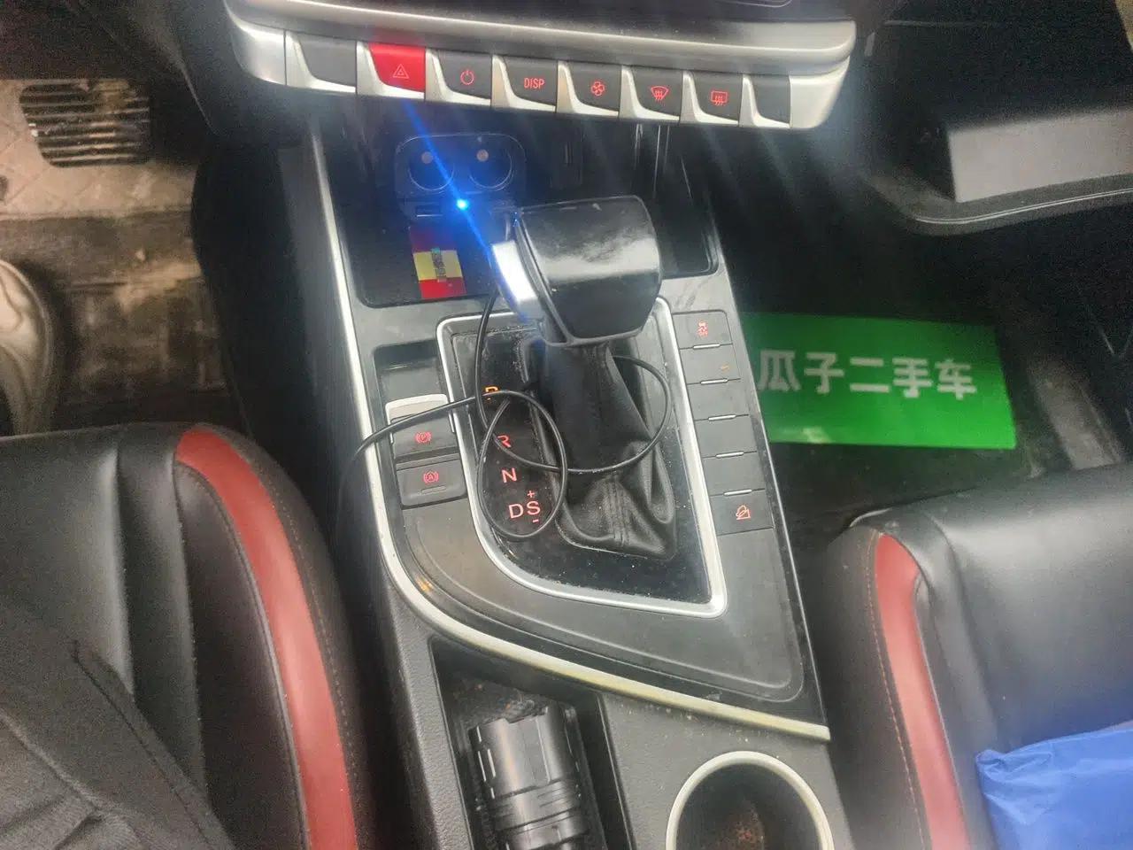 FORTHING T5L 2020 Revised 1.5T Automatic Luxury 7-Seater — миниатюра 15