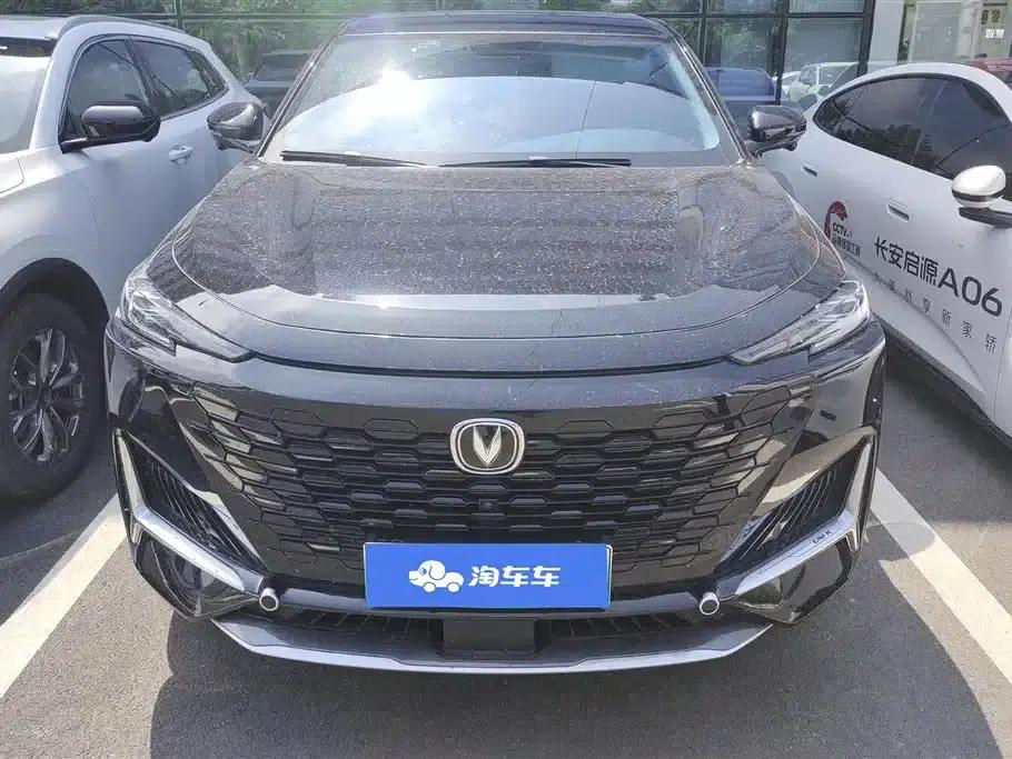Changan UNI-K Smart Electric iDD 2022 Blue Whale iDD 130km 1.5T Excellent Edition — миниатюра 2