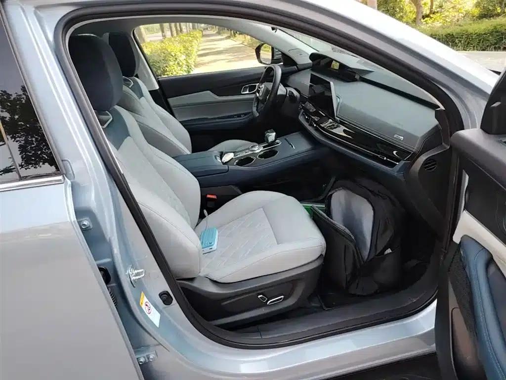 Changan UNI-K Smart Electric iDD 2022 Blue Whale iDD 130km 1.5T Excellent Edition — миниатюра 25