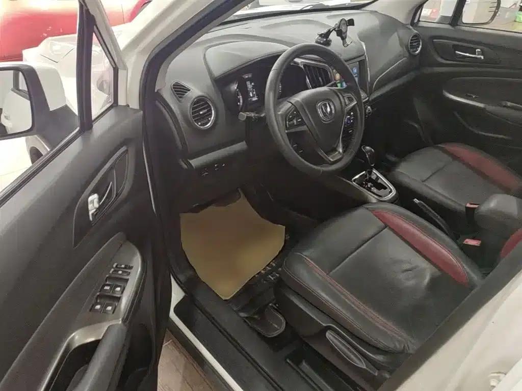 Changan CS15 2016 1.5L Automatic Deluxe Edition — миниатюра 16