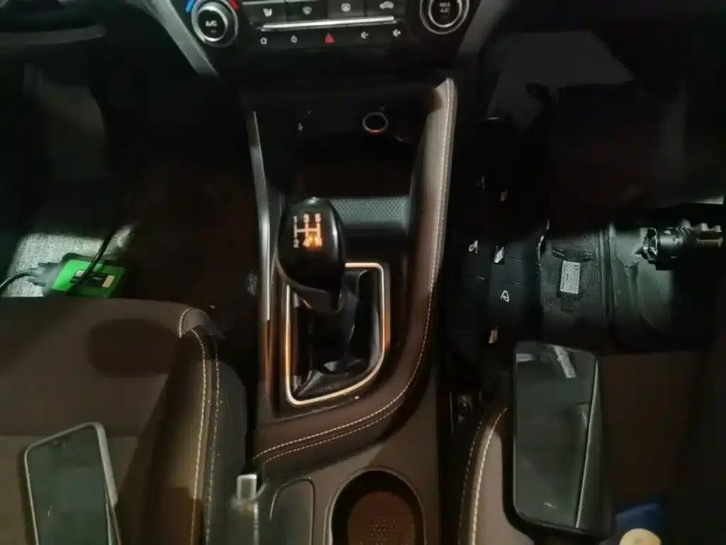 Changan Eado DT 2019 1.6L Manual Comfort Edition (China VI Emission Standard) — миниатюра 14