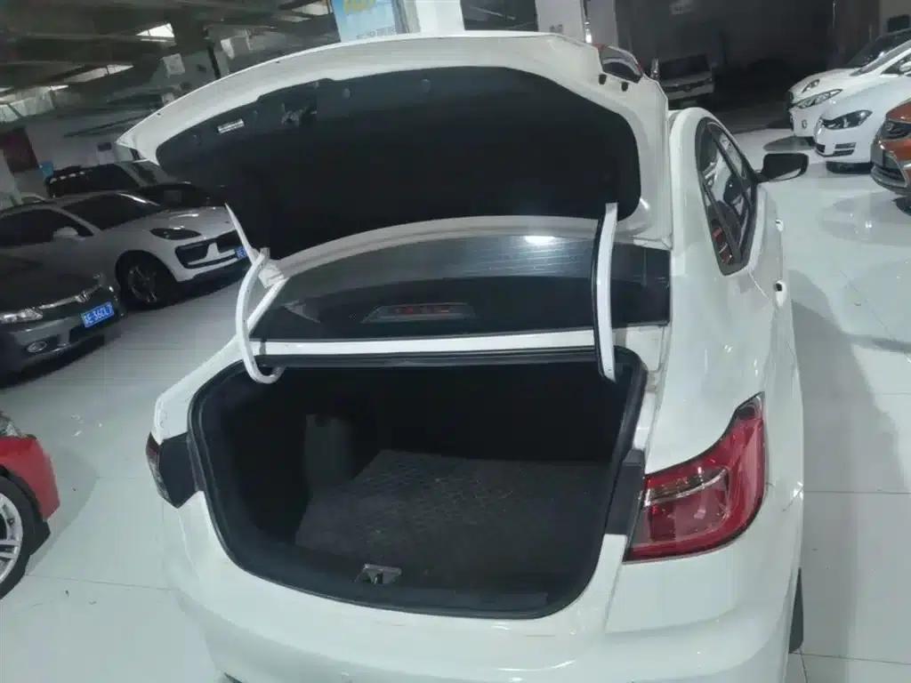 Changan Eado DT 2019 1.6L Manual Comfort Edition (China VI Emission Standard) — миниатюра 19