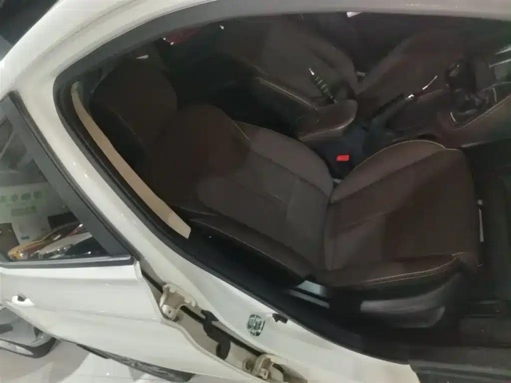 Changan Eado DT 2019 1.6L Manual Comfort Edition (China VI Emission Standard) — миниатюра 25
