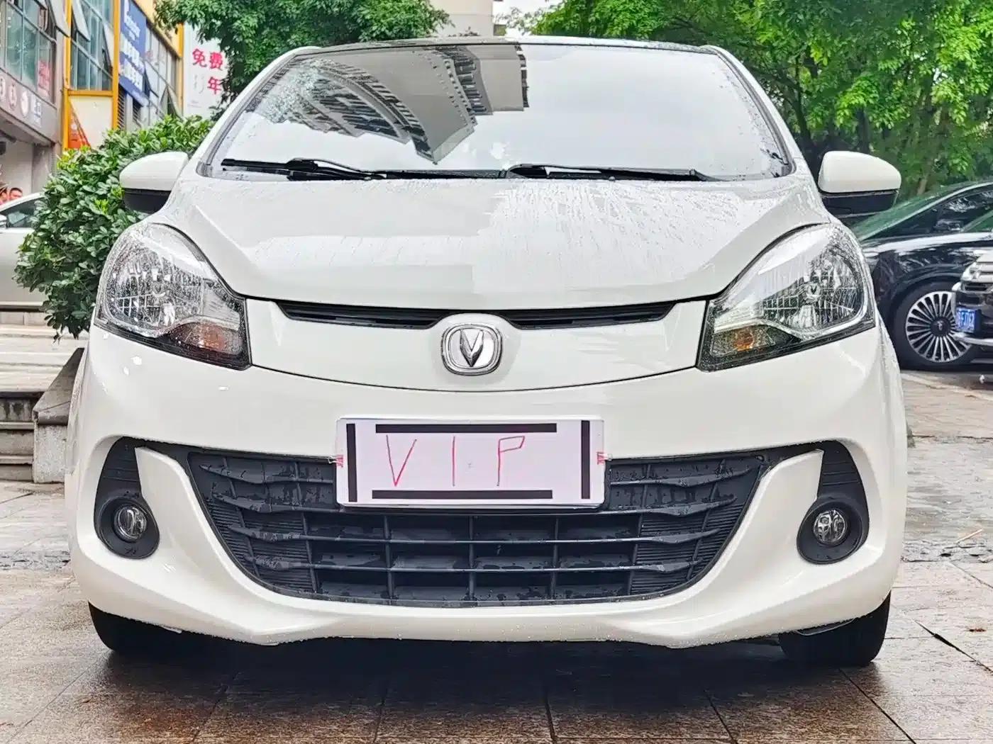 Benben 2015 1.4L IMT Sunroof Edition (National IV Emission Standard) — миниатюра 2
