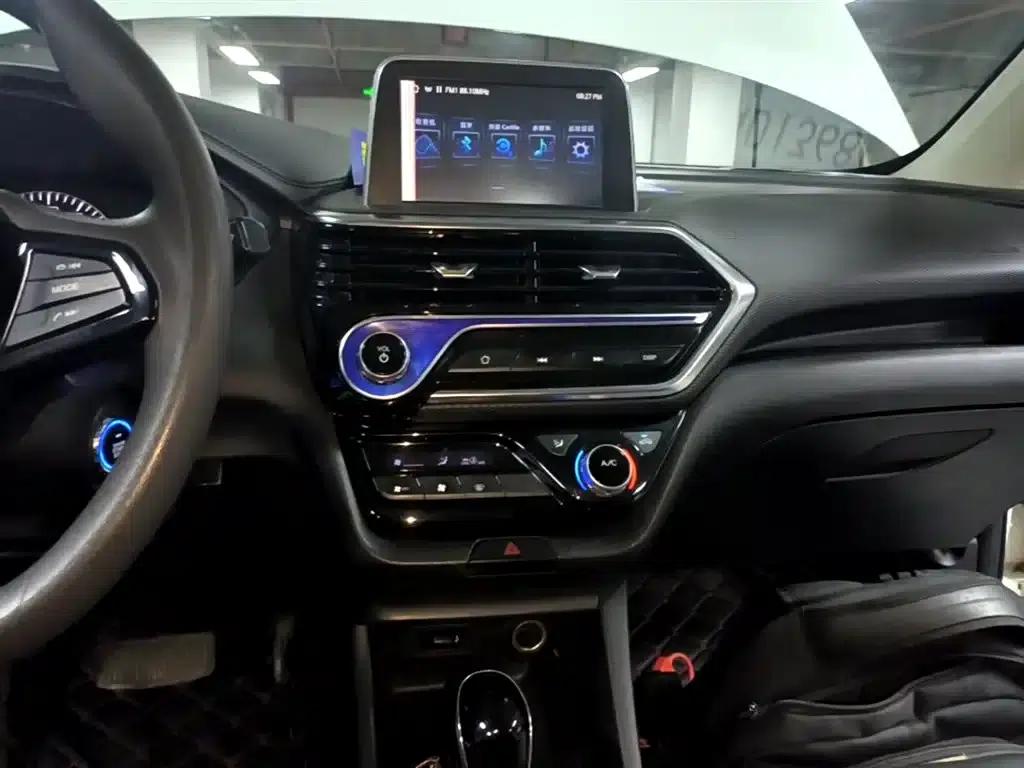 Yuexiang 2019 1.5L DCT Comfort Model (National VI Emission Standard) — миниатюра 13