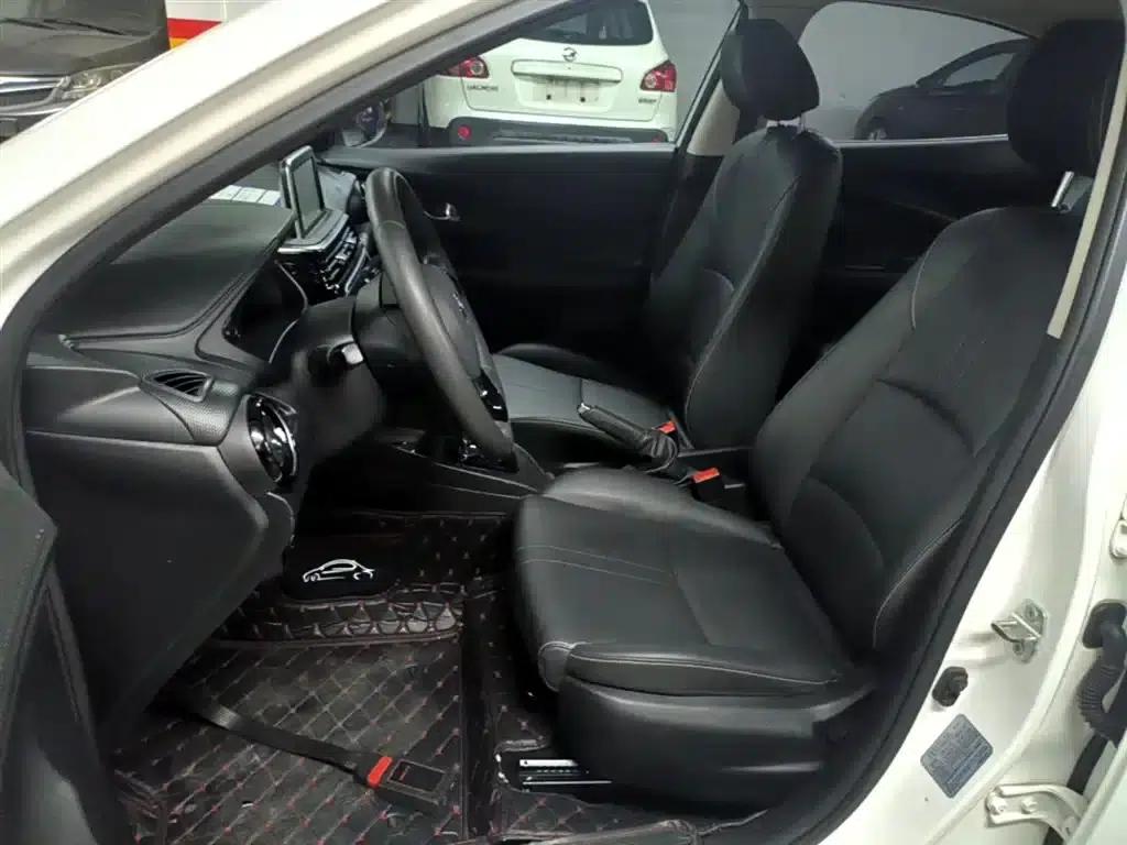 Yuexiang 2019 1.5L DCT Comfort Model (National VI Emission Standard) — миниатюра 15