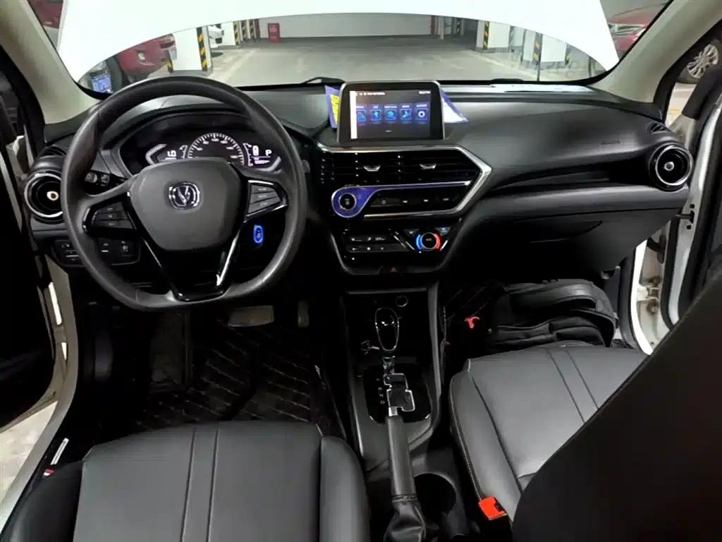 Yuexiang 2019 1.5L DCT Comfort Model (National VI Emission Standard) — миниатюра 10
