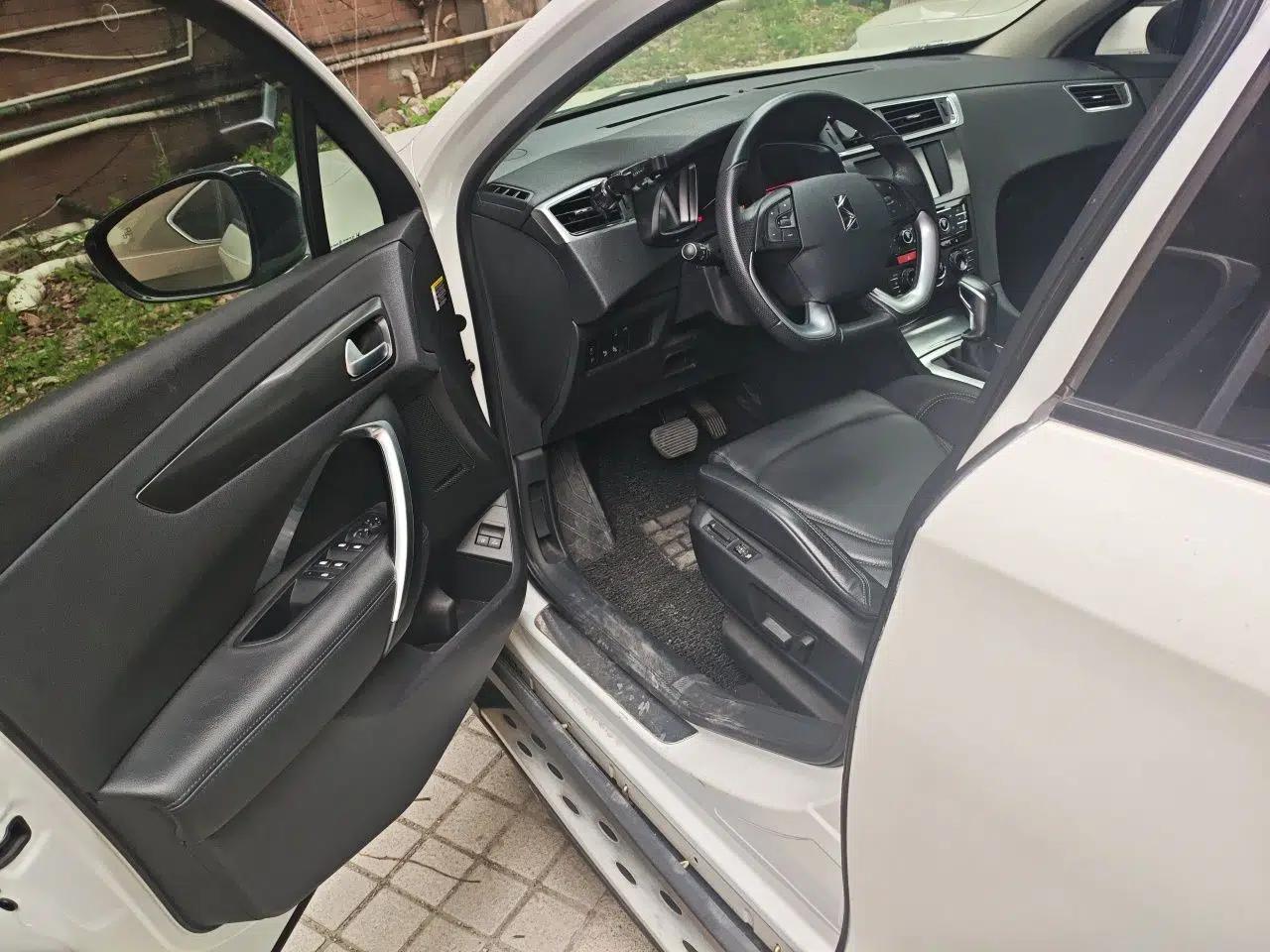 DS 6 2016 1.6T Prestige Edition THP160 — миниатюра 17