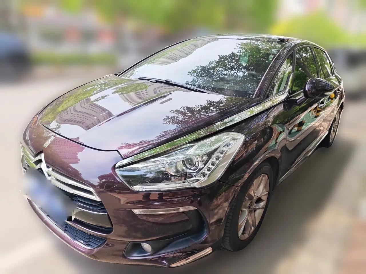 DS 5 2014 1.6T Luxury Edition THP200 — миниатюра 1