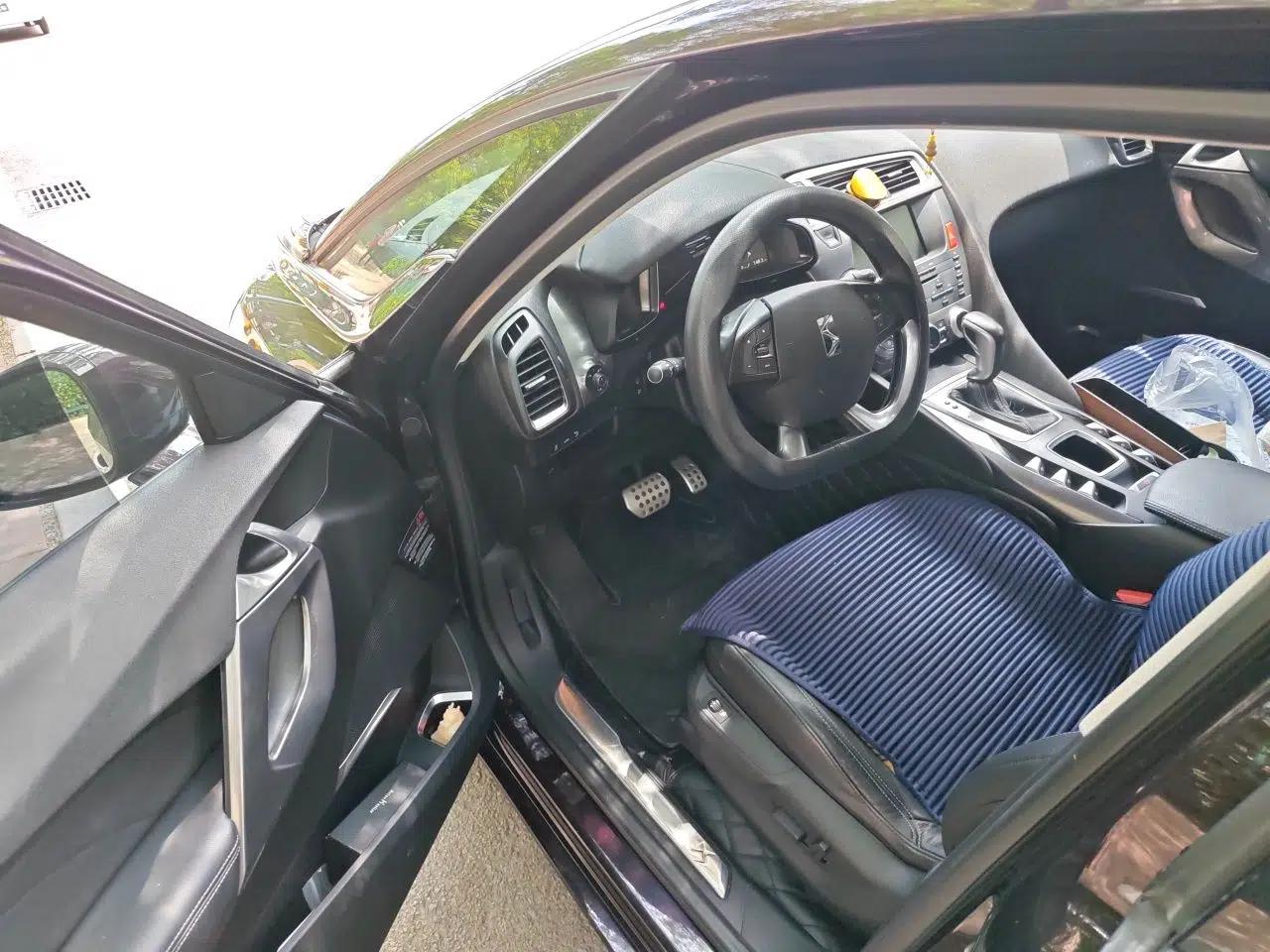 DS 5 2014 1.6T Luxury Edition THP200 — миниатюра 17