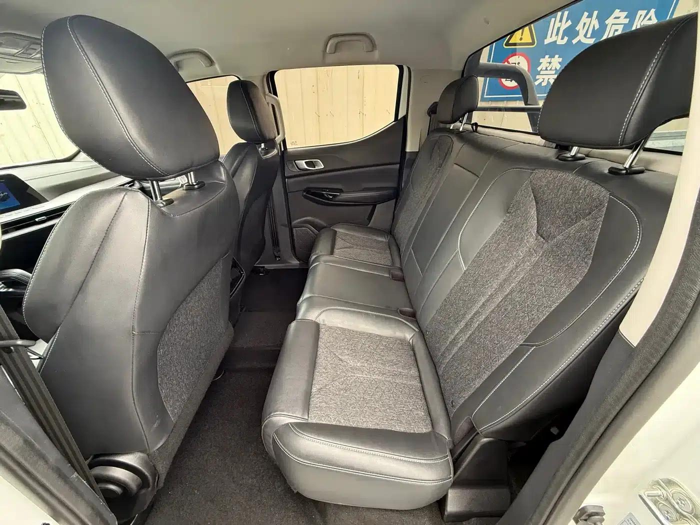 Changan Hunter 2024 Warrior Edition Luxury Dual Motor Four-Wheel Drive Extra Long Box — миниатюра 6