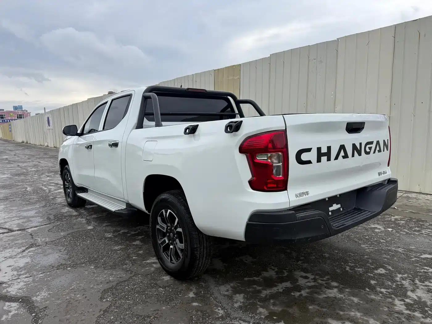 Changan Hunter 2024 Warrior Edition Luxury Dual Motor Four-Wheel Drive Extra Long Box — миниатюра 9