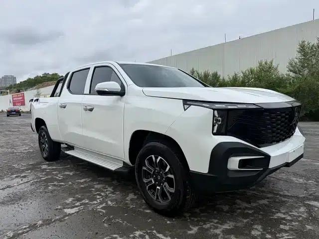 Changan Hunter 2024 Warrior Edition Luxury Dual Motor Four-Wheel Drive Extra Long Box