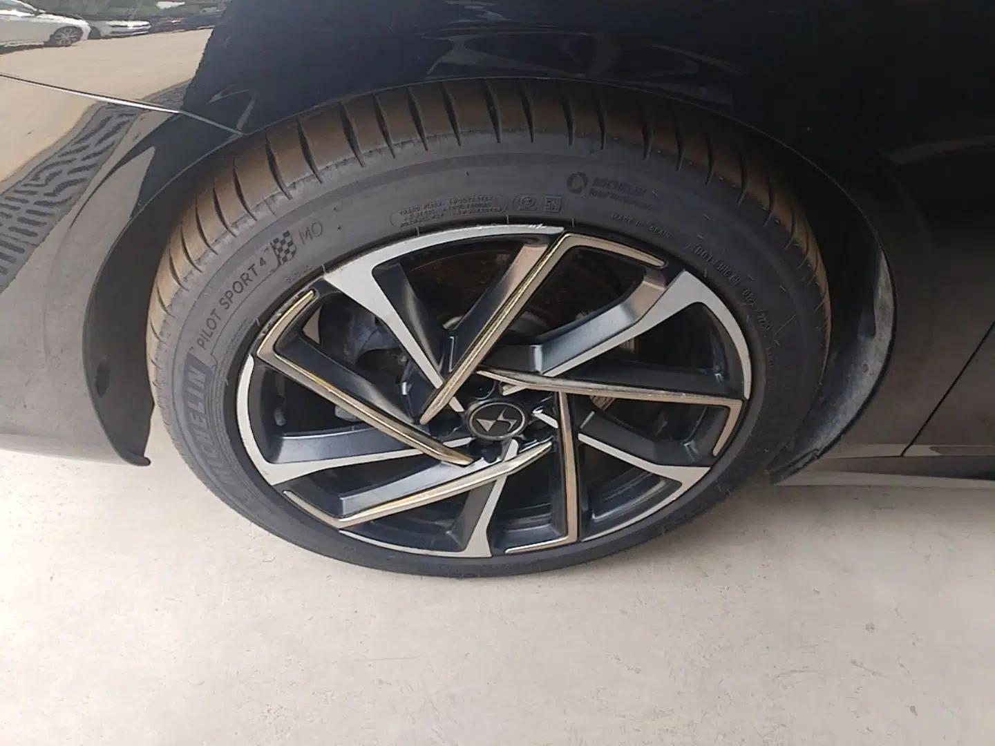 DS 9 New Energy 2021 1.6T E-TENSE Opera Plug-in Hybrid Edition — миниатюра 8